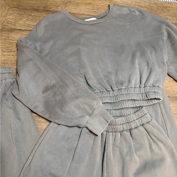Lovers + Friends Neutral Gray Cropped Sweatshirt & Joggers Set - Picture 7 of 7